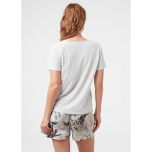 Load image into Gallery viewer, Helly Hansen Women&#39;s Siren Quick Dry T-Shirt White