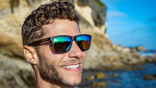 Load image into Gallery viewer, Kaenon Venice Polarized Sunglasses Matte Tortoise